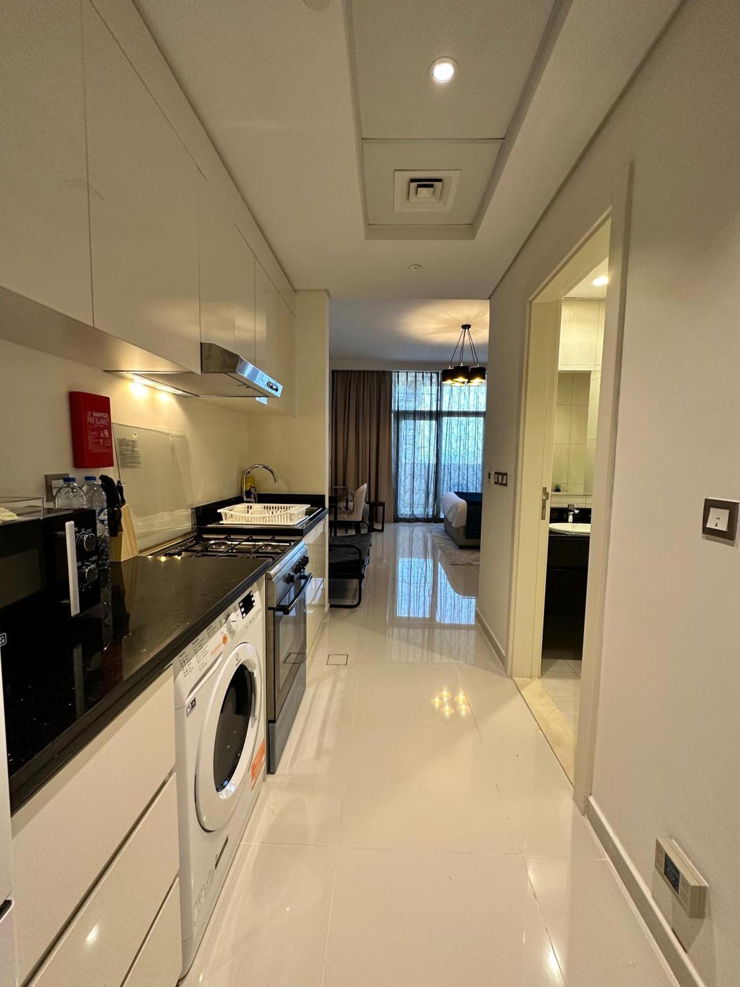 Your Perfect Stay In Jvc Dubai Exterior foto